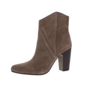Vince Camuto Womens Creestal Suede Booties Ankle Boots